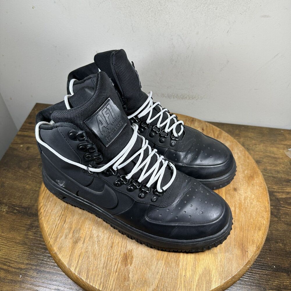 Nike Air Force 1 Duckboot Shoes Mens Size 9.5 Waterproof BQ7930-003